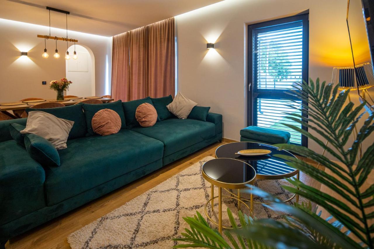 Vintage House Bella Vita Биоград на Мору Екстериор снимка
